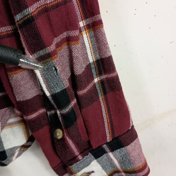 Vans Womens Burgundy Plaid Flannel Button Up Shirt Size M Rugged Chic Cabincore - Picture 8 of 9